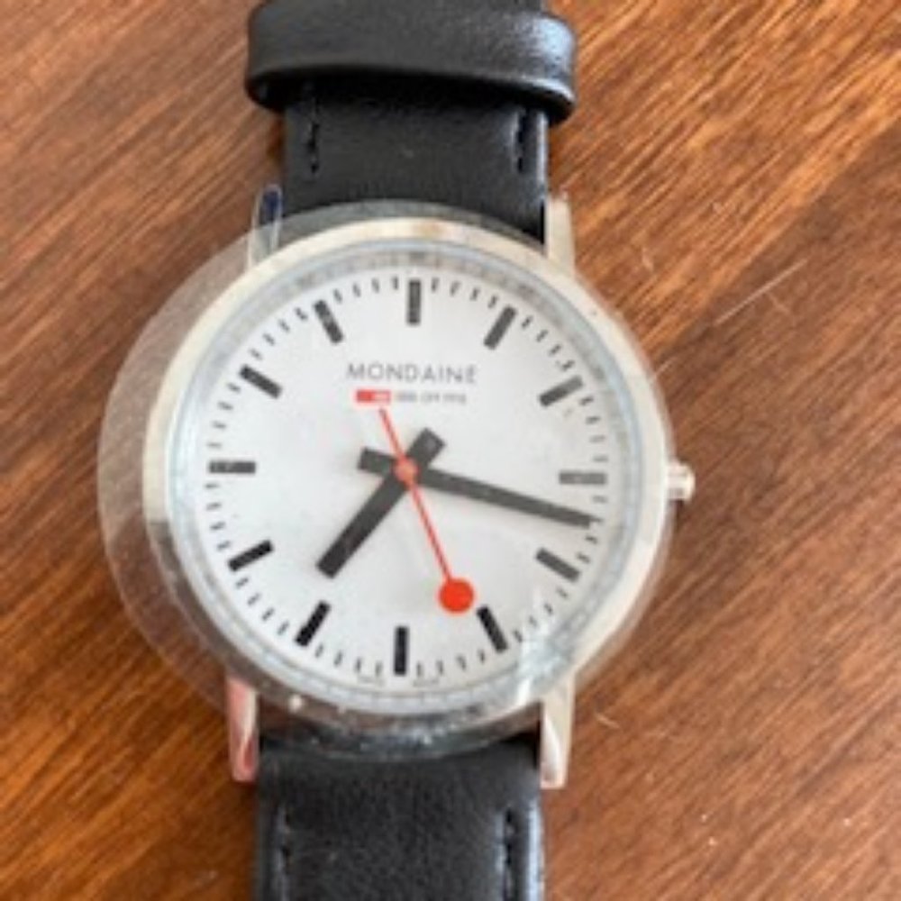 Mondaine